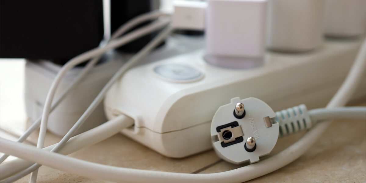 can you run an air conditioner on an extension cord